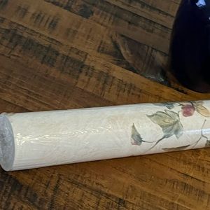 Graham & Brown Wallpaper   56 sq ft  Sealed !